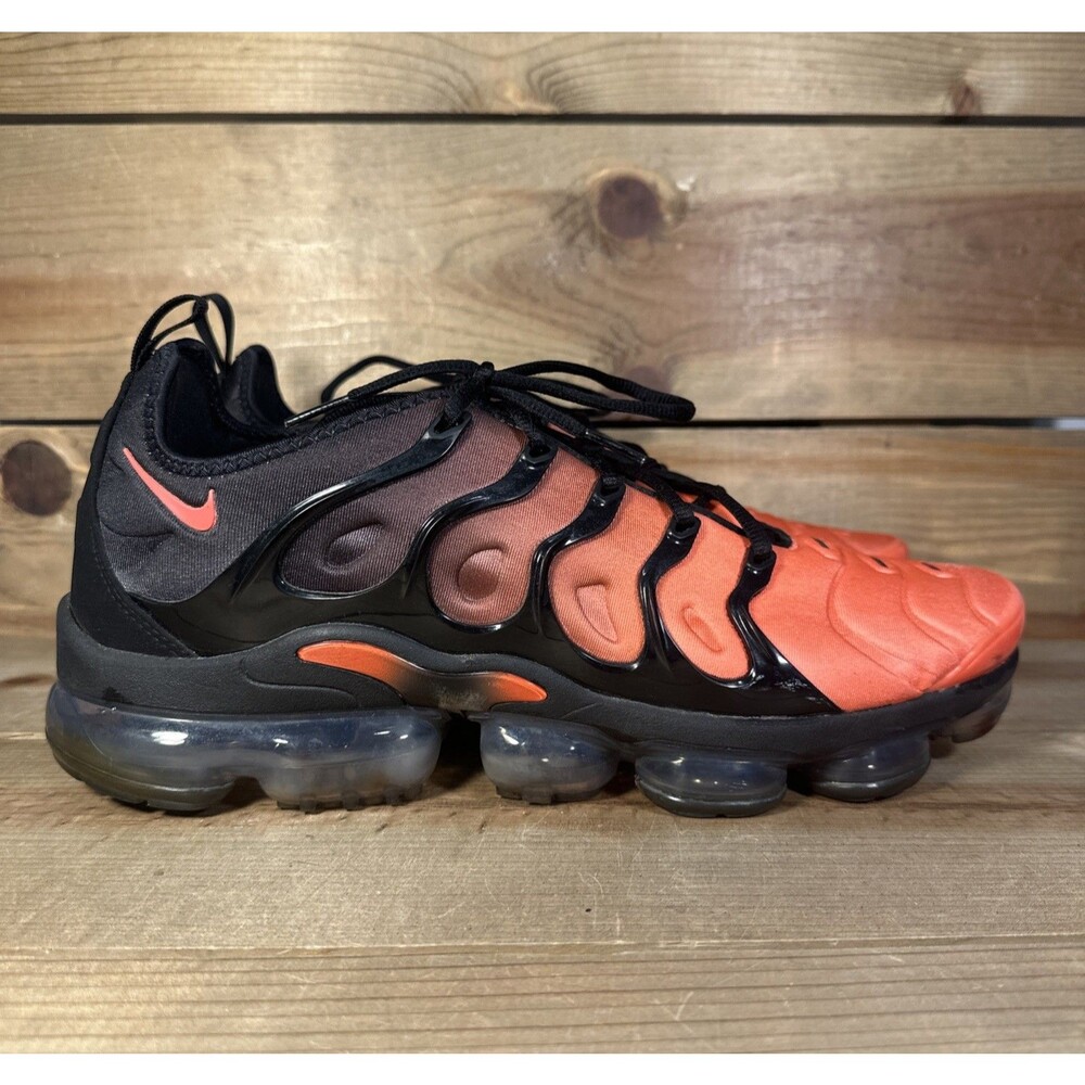 Mens Size 12 Nike Air VaporMax Plus Red Black Gradient Darth Maul DZ4857-001